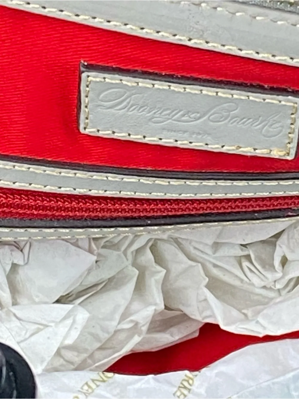 Dooney & Bourke Dove NWT Pebbled Grain Zip Zip Dome Satchel Light Grey Key Hook